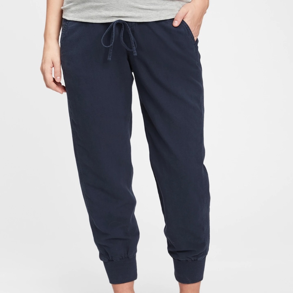 GAP Maternity Full Panel Ribbed Joggers